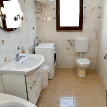 Dubai Villa *