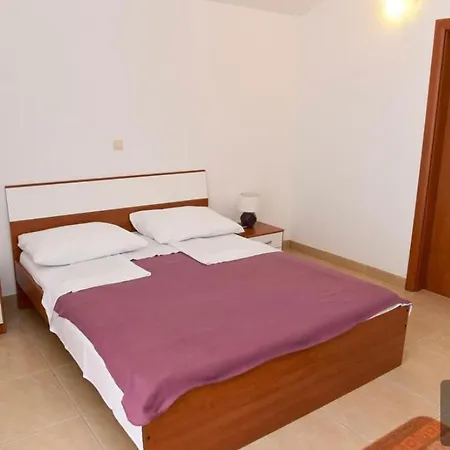 Dubai Villa *